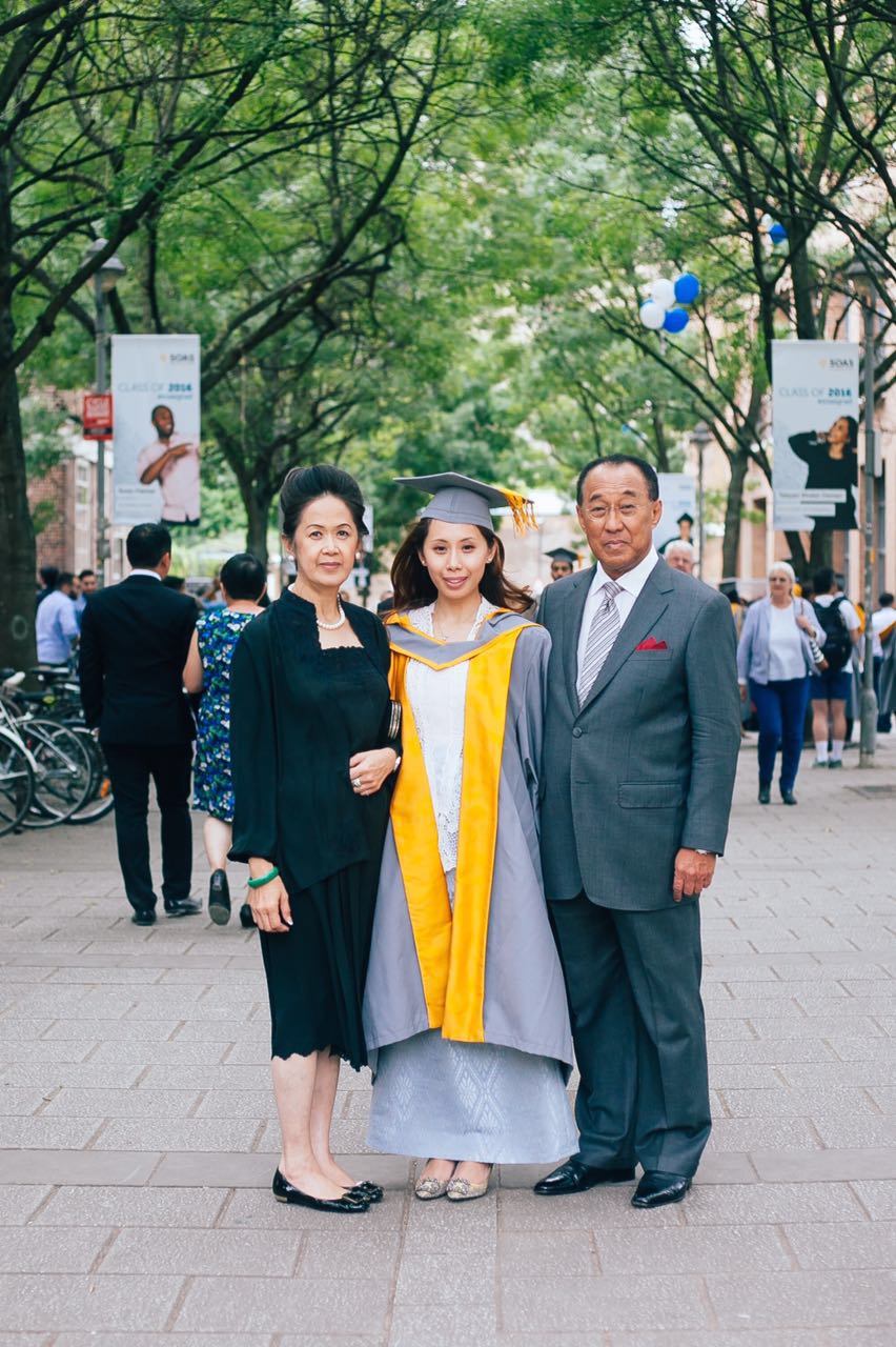 Nik Shazarina and her parents.